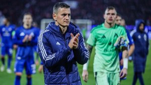 Мечката подкрепи шеф на Левски и определи любопитно &bdquo;издънката&ldquo; в дербито + ГАЛЕРИЯ
