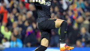 Виктор Валдес се завръща в Барселона 