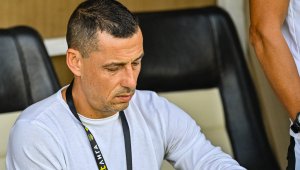 Мигрена тормози Томас: Локото не може да събере отбор за купата