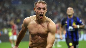 Фратези като Тоти! Гъбарка се с Крунич