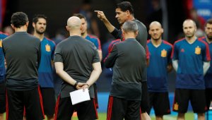 Йеро надъхва сломения Де Хеа, сложи го в Топ 3 на света