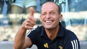 Алегри: Съмнявам се, че ще има нови играчи в Юве
