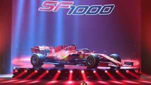 Ферари показа новата кола на грандиозна церемония