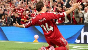 Шоу! Забравен италианец измъкна Ливърпул в голов екшън срещу Черешките