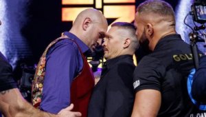 Разочарование за феновете! Отложиха мегасблъсъка Фюри – Усик + СНИМКА