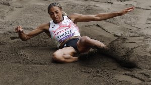 Трикратна олимпийска шампионка се изложи в Токио и стегна багажа