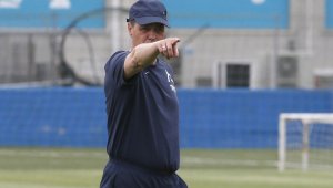 След коронавируса: Хубчев изтощава Левски