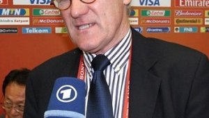 Мортен Олсен обяви състава за Мондиала