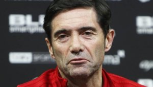 Бивш на Валенсия също сред вариантите за мениджър на Арсенал