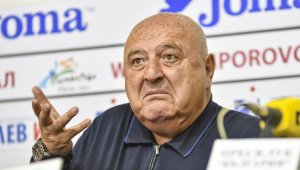 БФС резна Венци Стефанов за "подлога, крадец и джендър"