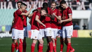 ЦСКА хвърля бомбата с голмайстор от родния клуб на Лео Меси