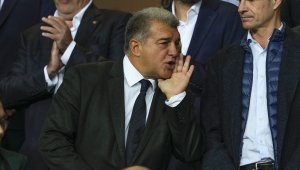 Корупция? На Лапорта не му пука, иска нов мандат!