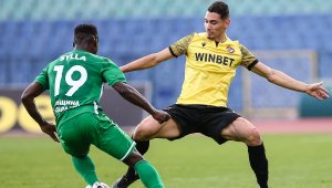 Брахими къса с Ботев Пловдив