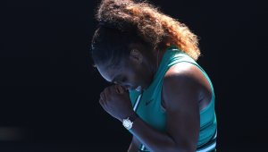 Няма такава драма! Серина изпусна по нелепия начин спечелен мач и отпадна