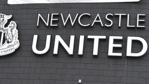 Оставка разтърси Висшата лига заради Нюкасъл