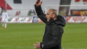 Илиан Илиев се чуди с кого да атакува Берое
