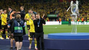 Огромна изненада! Сензационен заместник сяда на стола на Терзич в Дортмунд