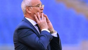 Революционно: Предложиха да има по 5 смени във футбола