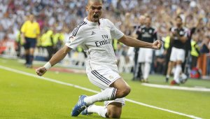 Пепе аут срещу Малага