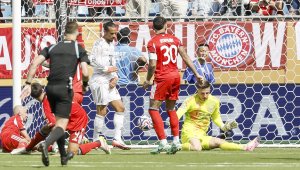 Сълзи в Байерн: Напускаща звезда призна за тъга