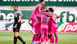 Шампионска победа: Лудогорец разнебити с 4:1 Берое и дръпна с 8 точки на ЦСКА