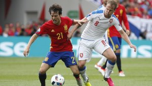 Давид Силва с мач №100 за Испания