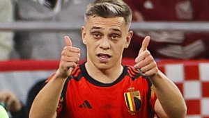 Леандро Тросар вече е играч на Арсенал