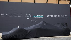 Мерцедес показва новата кола на 23 февруари