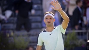 Гришо плава с "шефката" на романтична ваканция + СНИМКИ