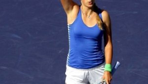 Азаренка отново даде поводи за размисъл на Радванска