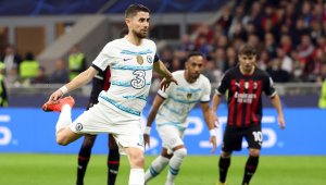 Барса или Юве? Дузпаджия иска да стои в Челси