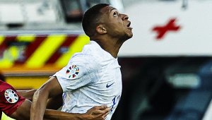 Ще съжалява ли? Мбапе изпусна златен шанс в ПСЖ