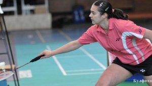 Петя Неделчева започна с победа в Лондон