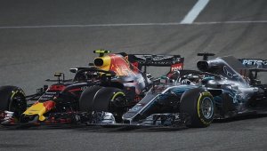 Хамилтън за Макс: Трябва да е по-зрял