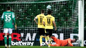 Борусия Дортмунд се върна в правия път