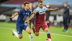 Стивън Джерард спасява кариерата на Уилшър, взима го в Рейнджърс