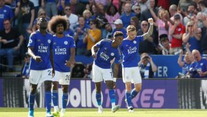 Лестър направи героичен обрат срещу Тотнъм за 15 минути