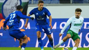 Халф отсвирил оферти от Русия и Украйна заради Левски