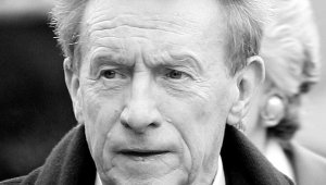 Още един велик си отиде: Денис Лоу почина на 84 години