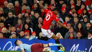 Забележително! Ман Юнайтед стига 4000 поредни мача с играч от академията