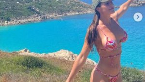 Италианка е най-сексапилната футболистка + СНИМКИ