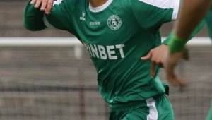 Чужди клубове следят Суарес от Враца