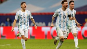 Стоичков пожела Копа Америка на Меси