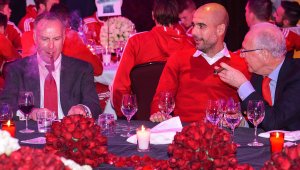 Румениге предлага грандиозно поклонение пред Кайзера в Мюнхен