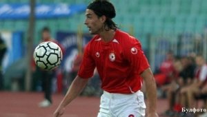 Лимона преговарял с Любимец
