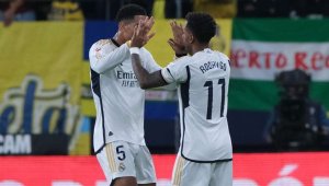 Реал отново обърна Наполи, този път 4:2