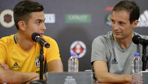 Алегри хвали шефовете си за Пипита