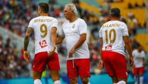 "Мача на надеждата": България - Отбор на звездите 3:3 + СНИМКИ