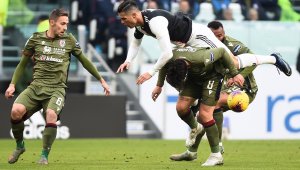 Ювентус &ndash; Каляри 4:0, хеттрик на Роналдо