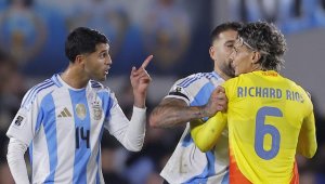 Аржентина и Колумбия си врътнаха 1:1